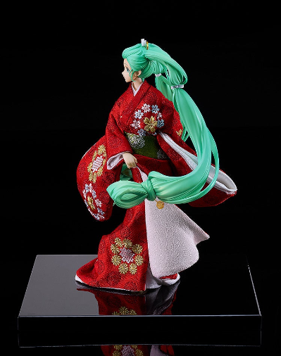 初音未来 回首美人图  -久月联名日本人偶-