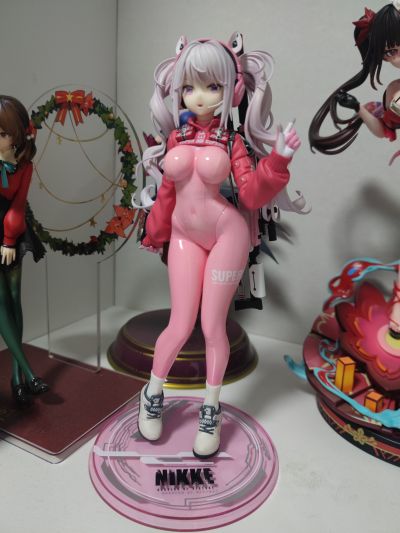胜利女神：妮姬 爱丽丝
