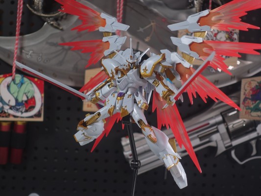 HG 1/144 黑骑士小队 神鸟