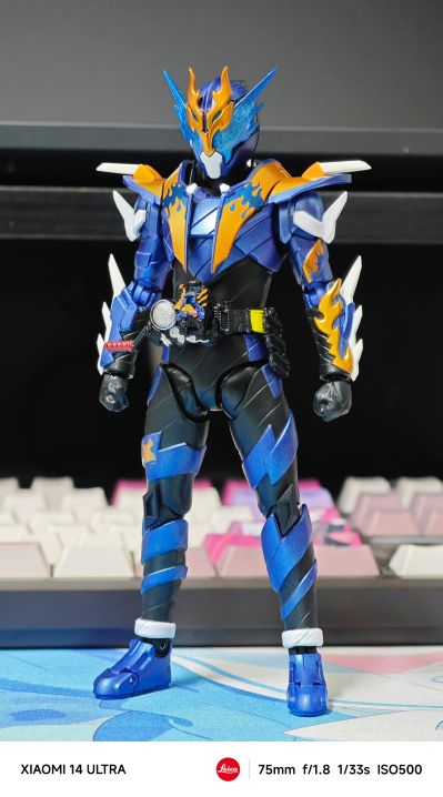 S.H.Figuarts 假面骑士克罗兹 平成世代版