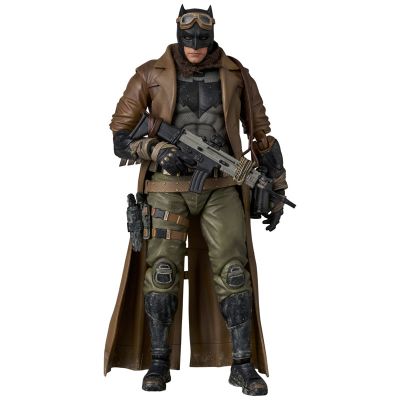 MAFEX  编号260 恶梦蝙蝠侠