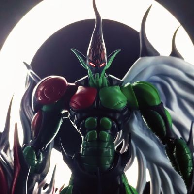 S.H.MonsterArts 元素－英雄 火焰翼人