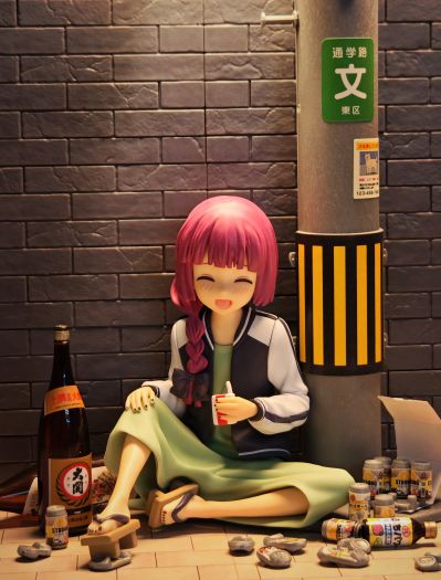 孤独摇滚！动画版 小坐系列奖品人偶 “广井菊理”