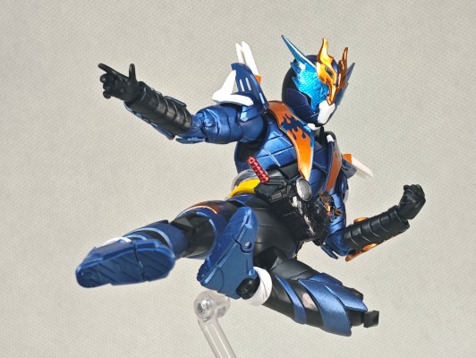 S.H.Figuarts 假面骑士创骑 假面骑士克罗兹