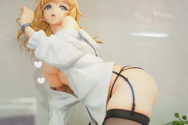 莉莎