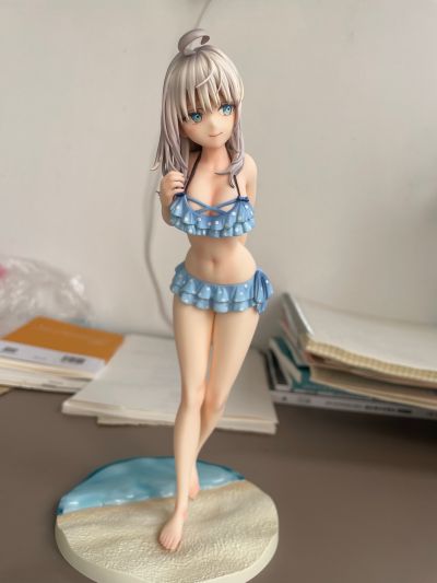 不时用俄语小声说真心话的邻桌艾莉同学  艾莉莎·米哈伊罗夫纳·九条 泳装度假 1/7比例人偶