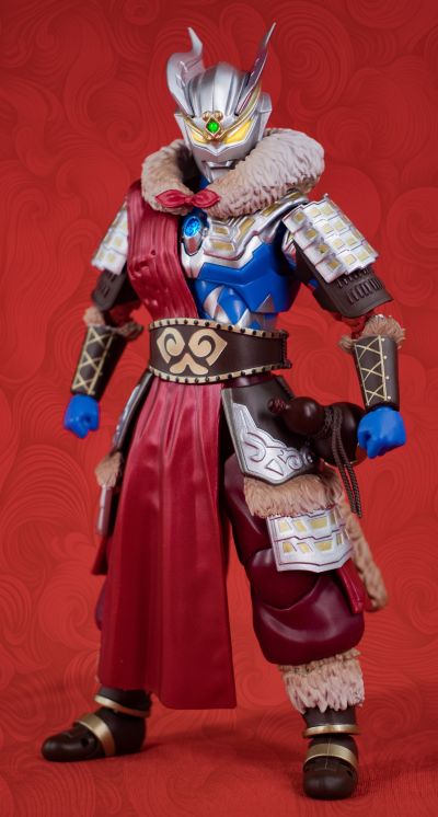 S.H.Figuarts  悟空战袍·赛罗奥特曼