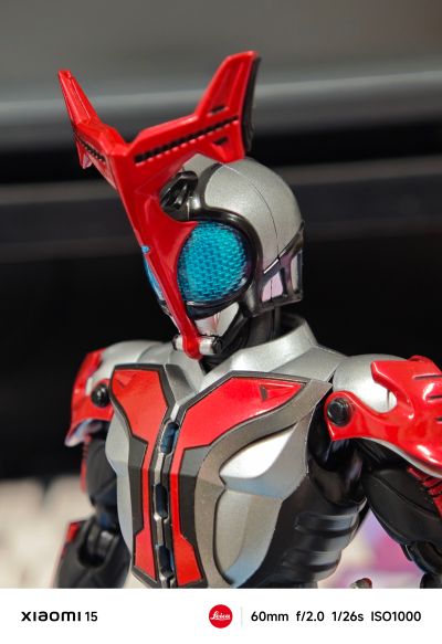 S.H.Figuarts（真骨雕制法）假面骑士甲斗王 超越形态 真骨雕制法10周年纪念版
