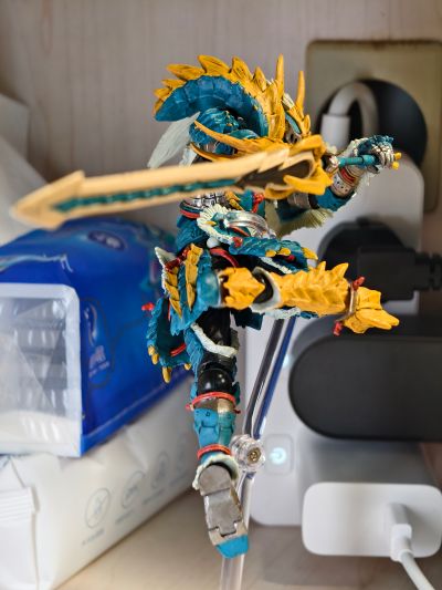 山口式转轮科技   怪物猎人系列  猎人男剑士 雷狼龙装 (新版)