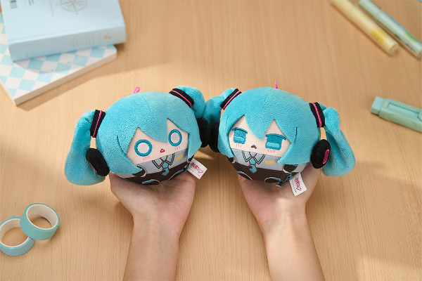 虚拟歌手系列01 初音未来 松软系列 团子玩偶吊饰 款式1/款式2