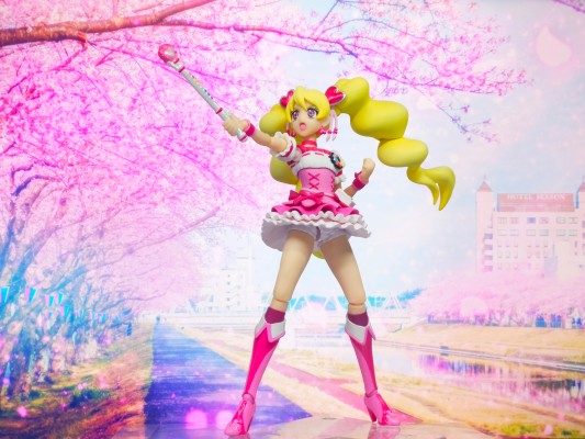 S.H.Figuarts   桃天使 -光之美少女设计师版本-