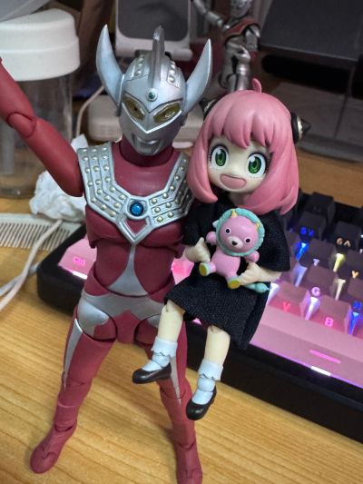 S.H.Figuarts 阿尼亚·福杰 -便装版本-