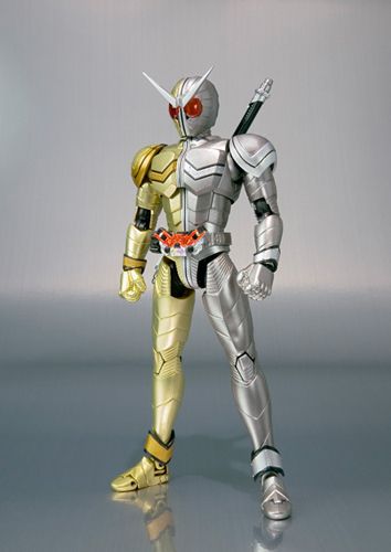 S.H.Figuarts 假面骑士双骑 月神王牌形态与月神金属形态
