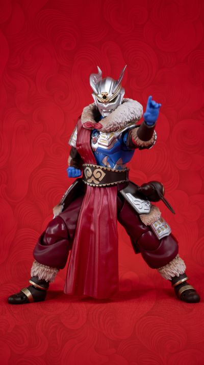 S.H.Figuarts  悟空战袍·赛罗奥特曼