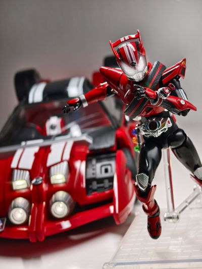S.H.Figuarts 假面骑士驰骑 特莱多隆