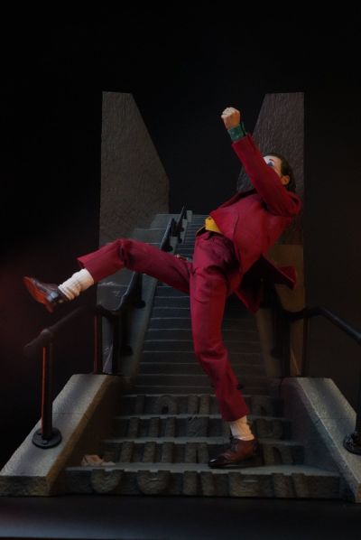 小丑2019 小丑 收藏级可动人偶