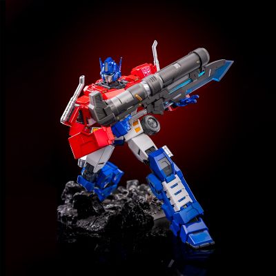 COMBOT 擎天柱