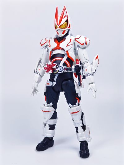 S.H.Figuarts 假面骑士极狐 推进器形态三代