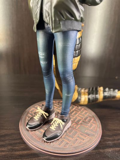 鳄鱼女孩