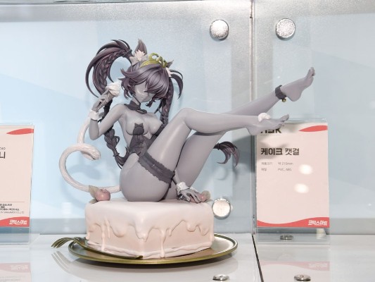 蛋糕猫娘