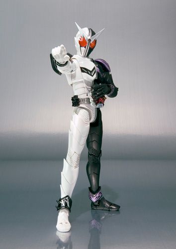 S.H.Figuarts 假面骑士双骑 獠牙王牌形态