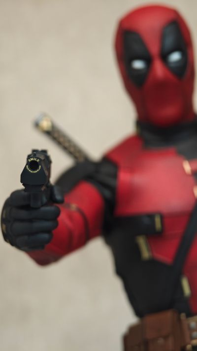 MMS746/MMS746B 死侍与金刚狼 死侍