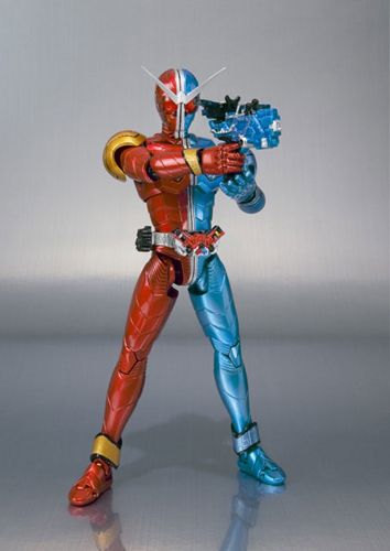 S.H.Figuarts 假面骑士双骑 狂热王牌形态与狂热扳机形态
