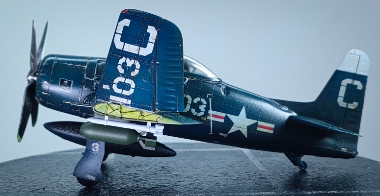编号：87269  1/72 军用飞机系列 美国 F8F-2“熊猫”战斗机