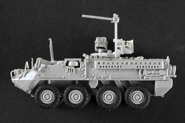 编号:07424 1/35 装甲车辆系列 美军M1131斯崔克火力支援车