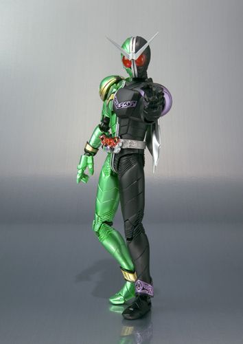 S.H.Figuarts 假面骑士双骑 疾风王牌形态