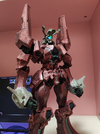 3Z0072 传说巨神伊迪安 伊迪安