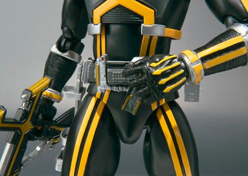 S.H.Figuarts 假面骑士凯撒