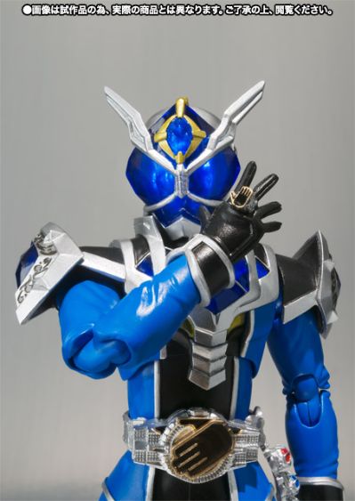 S.H.Figuarts 假面骑士巫骑 流水魔龙形态