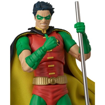 MAFEX 编号264 罗宾（蝙蝠侠：缄默）