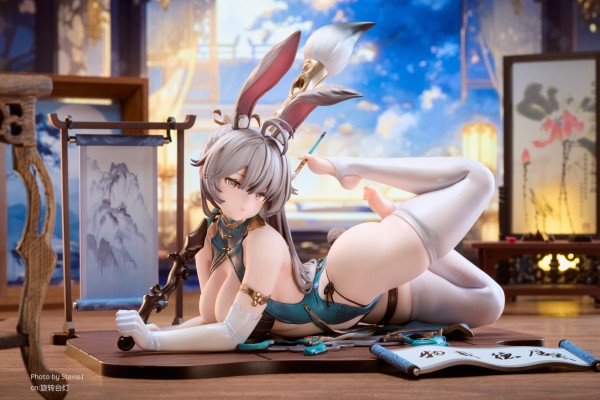 镜月