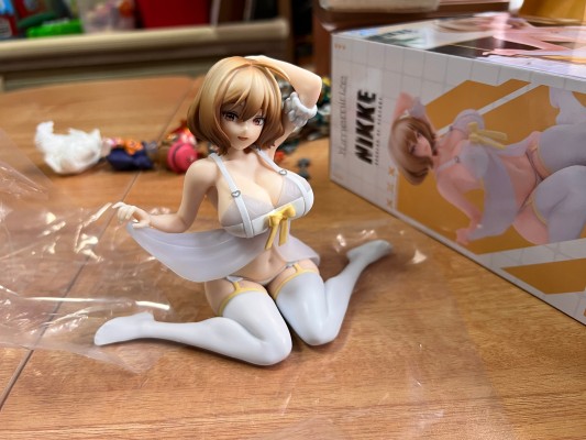 胜利女神：妮姬 Yumemirize “阿妮斯”