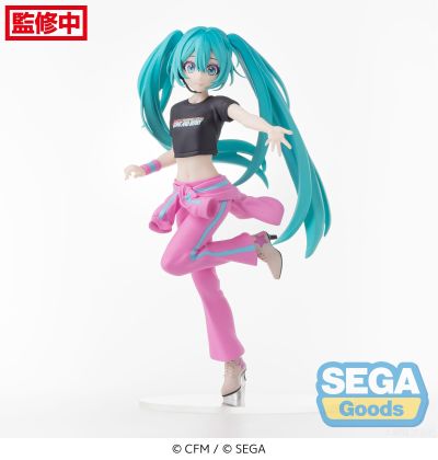 初音未来联名时尚魔女拉芙与贝莉 Desktop×Decorate Collections“初音未来”贝莉衣装款
