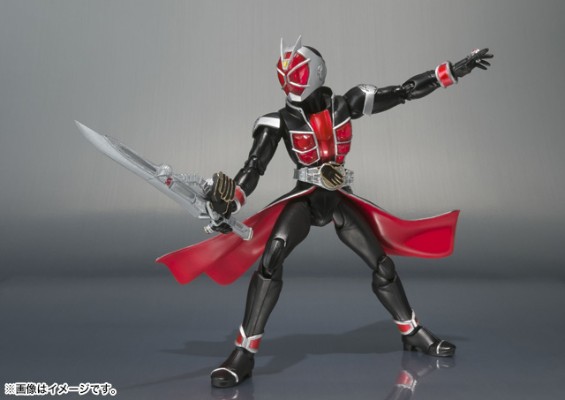 S.H.Figuarts  假面骑士巫骑 火焰形态