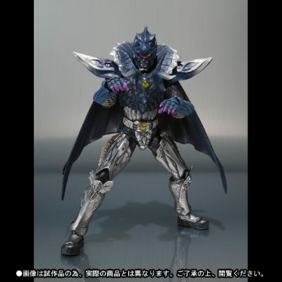 S.H.Figuarts 恐龙贪欲者