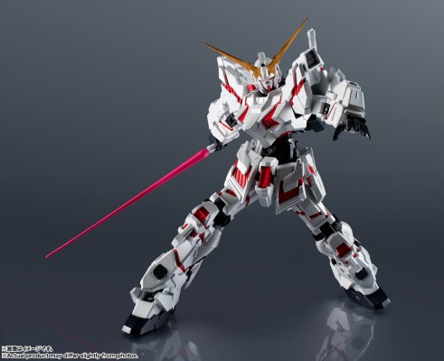 高达宇宙 RX-0 独角兽高达 新装版