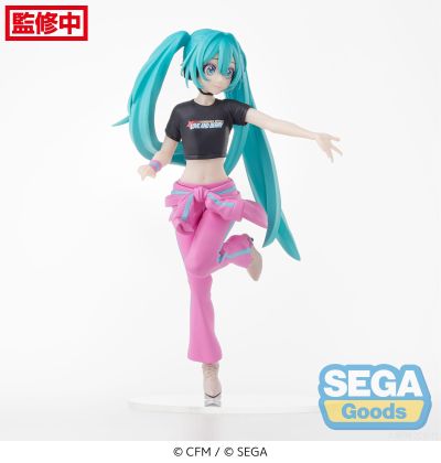 初音未来联名时尚魔女拉芙与贝莉 Desktop×Decorate Collections“初音未来”贝莉衣装款