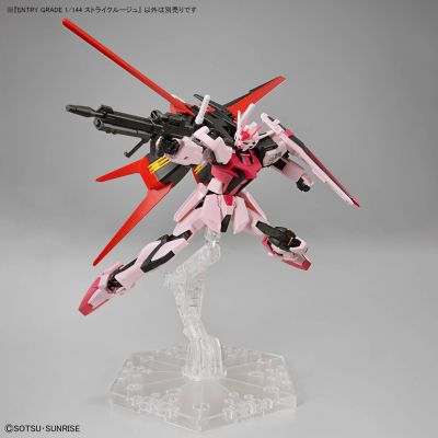 EG 1/144  嫣红强袭高达