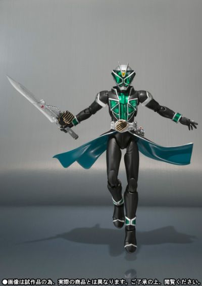 S.H.Figuarts 假面骑士巫骑 飓风形态