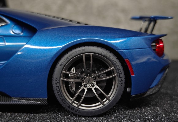 1/18 福特 GT 2017 白色