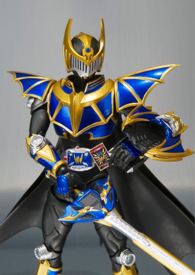 S.H.Figuarts  假面骑士夜骑生存形态