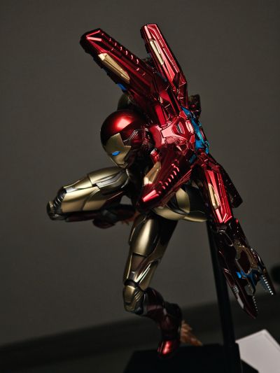 3Z0250 DLX 漫威无限传奇 钢铁侠 85号装甲