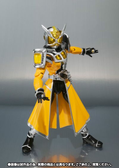 S.H.Figuarts 假面骑士巫骑 土地魔龙形态