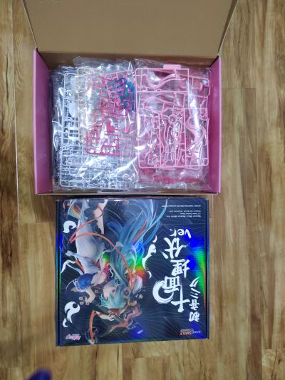 初音未来系列拼装模型 樱花未来-粉色音爆