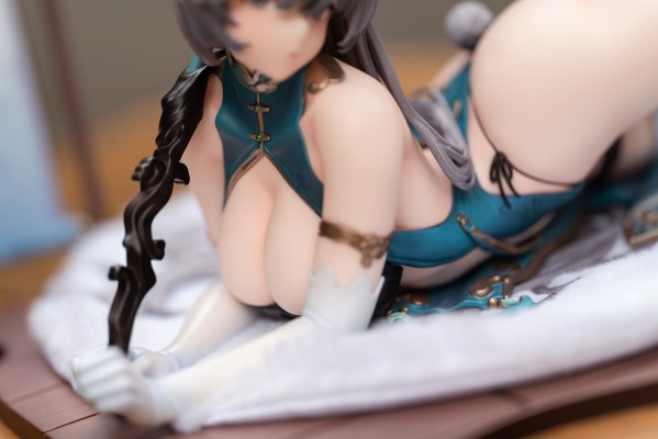 镜月