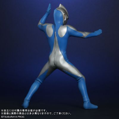 大怪兽系列 奥特新生代 高斯奥特曼 月神形态